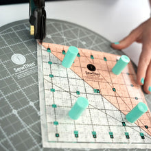 Load image into Gallery viewer, Sew Magnetic 11&quot; Rotating Self-Healing Cutting Mat by SewTites