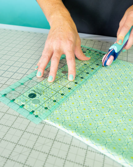 PRE-ORDER: Sew Magnetic 4.5" x 12.5" Ruler
